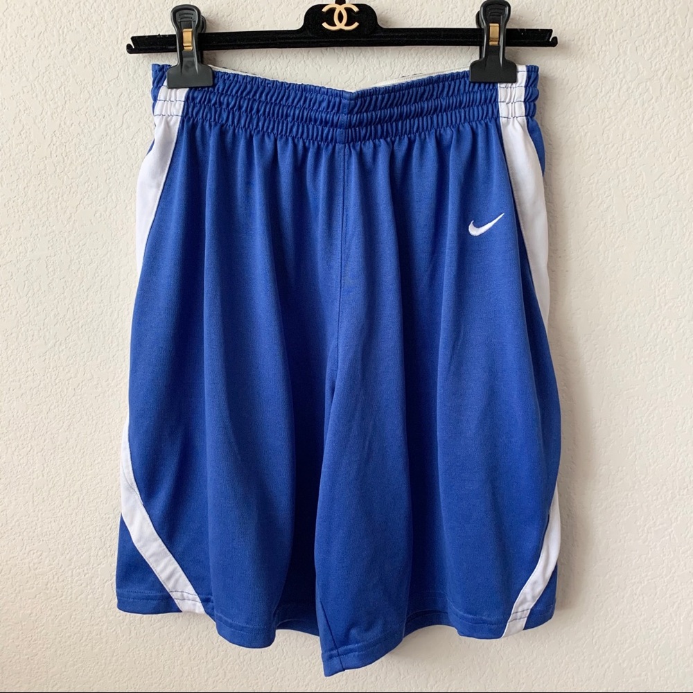 Vintage Nike basketball shorts
